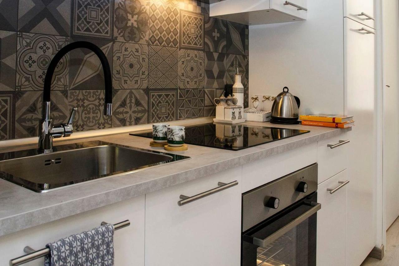 Joivy Cute 1-Bedroom Flat Next To Lake Como Exterior foto